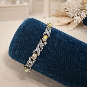 Vintage Style Faux Opal Link Bracelet Gold Tone Fire Opal Cabochon 7 Inch